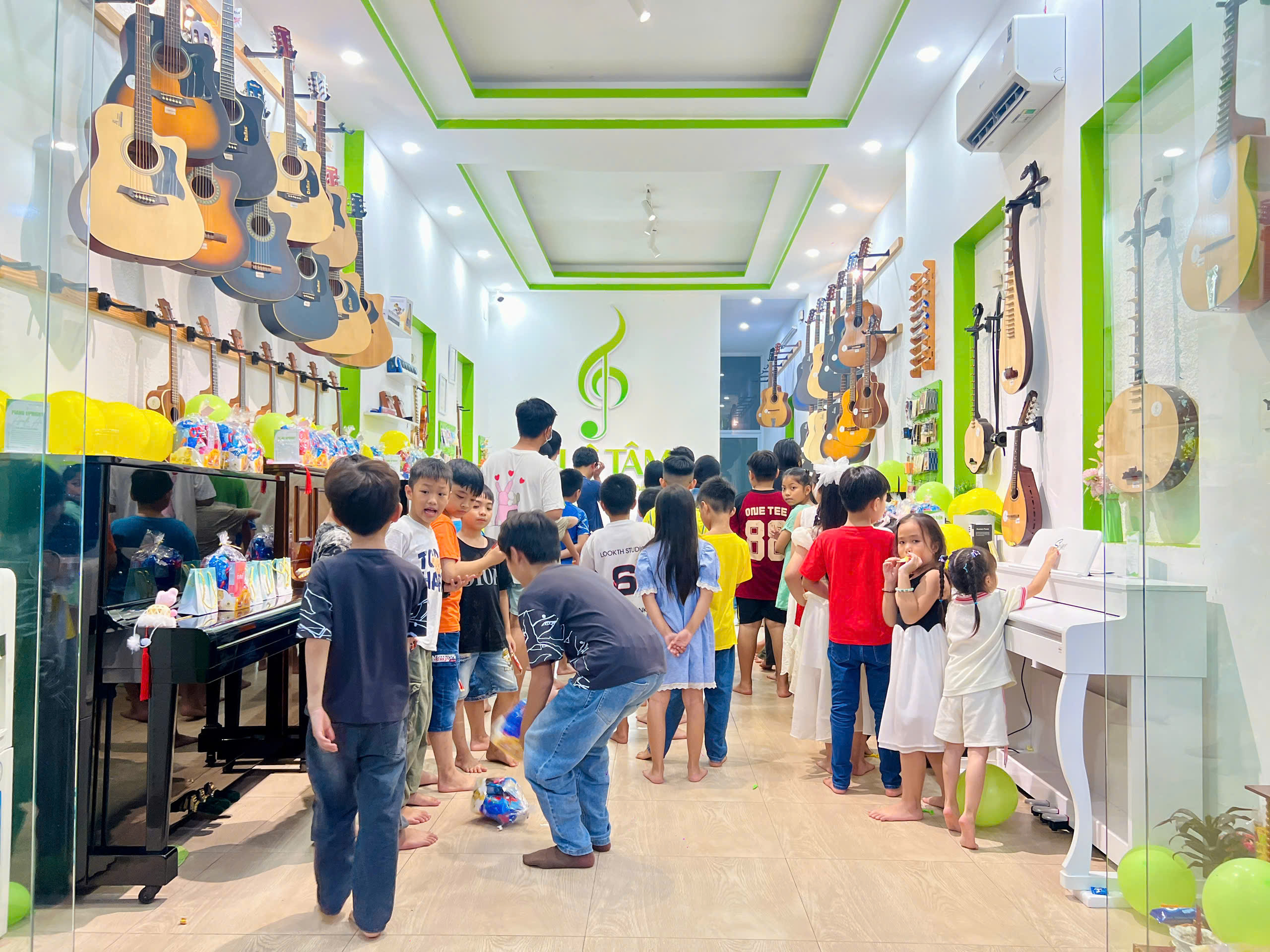 Lớp dạy guitar Tây Ninh