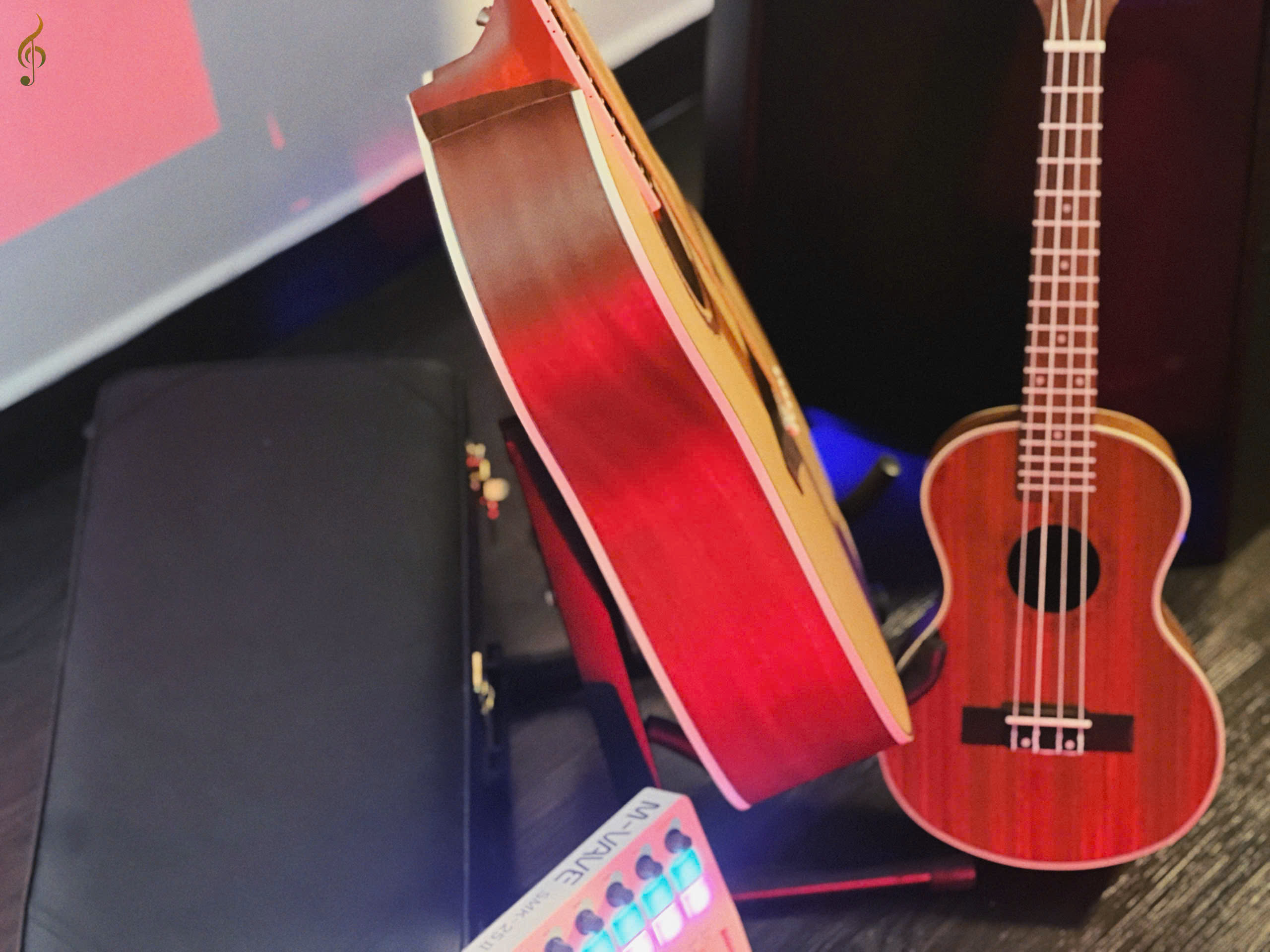 Guitar Saiger giá rẻ