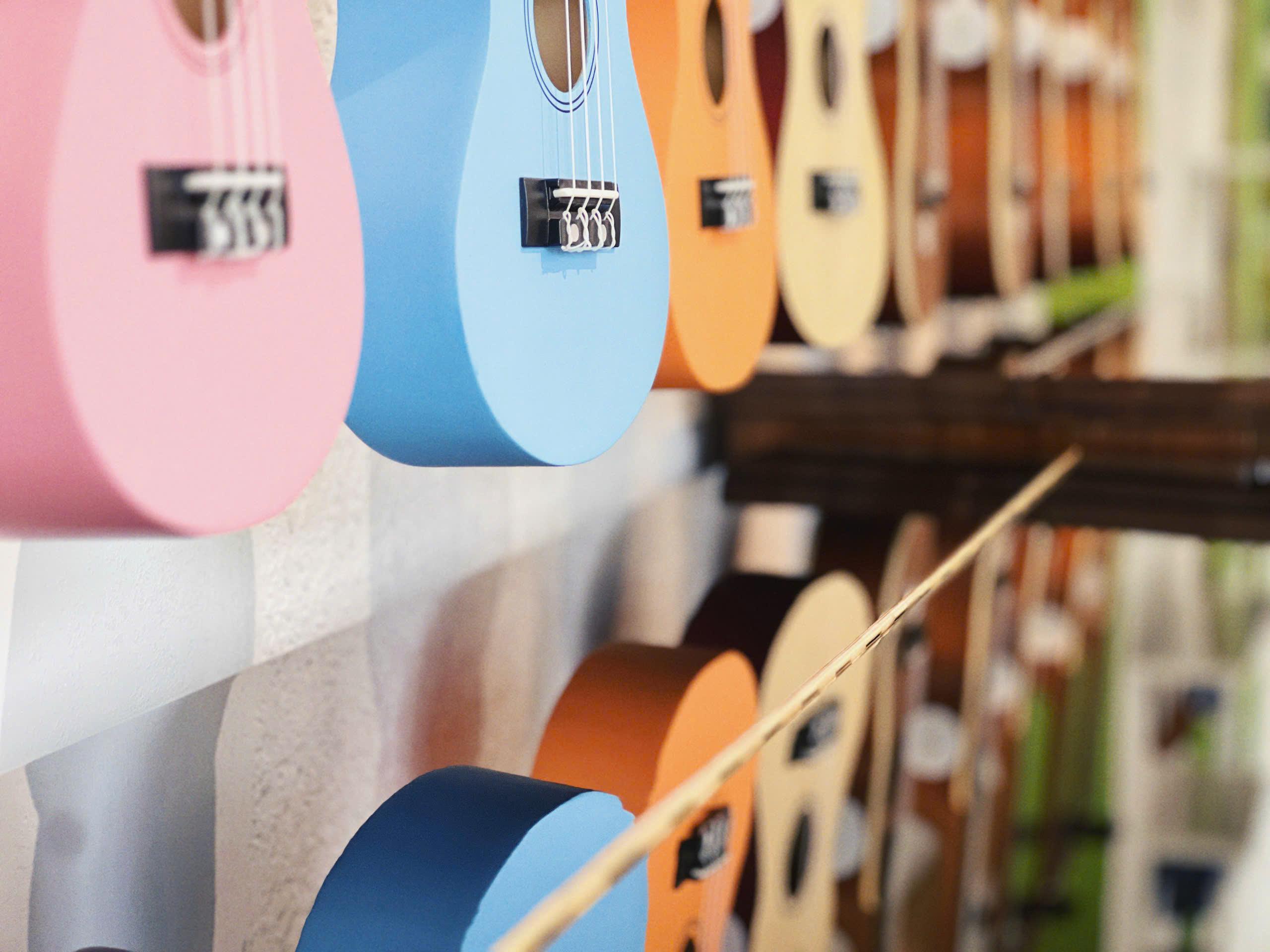 Ukulele nhiều màu cho bé