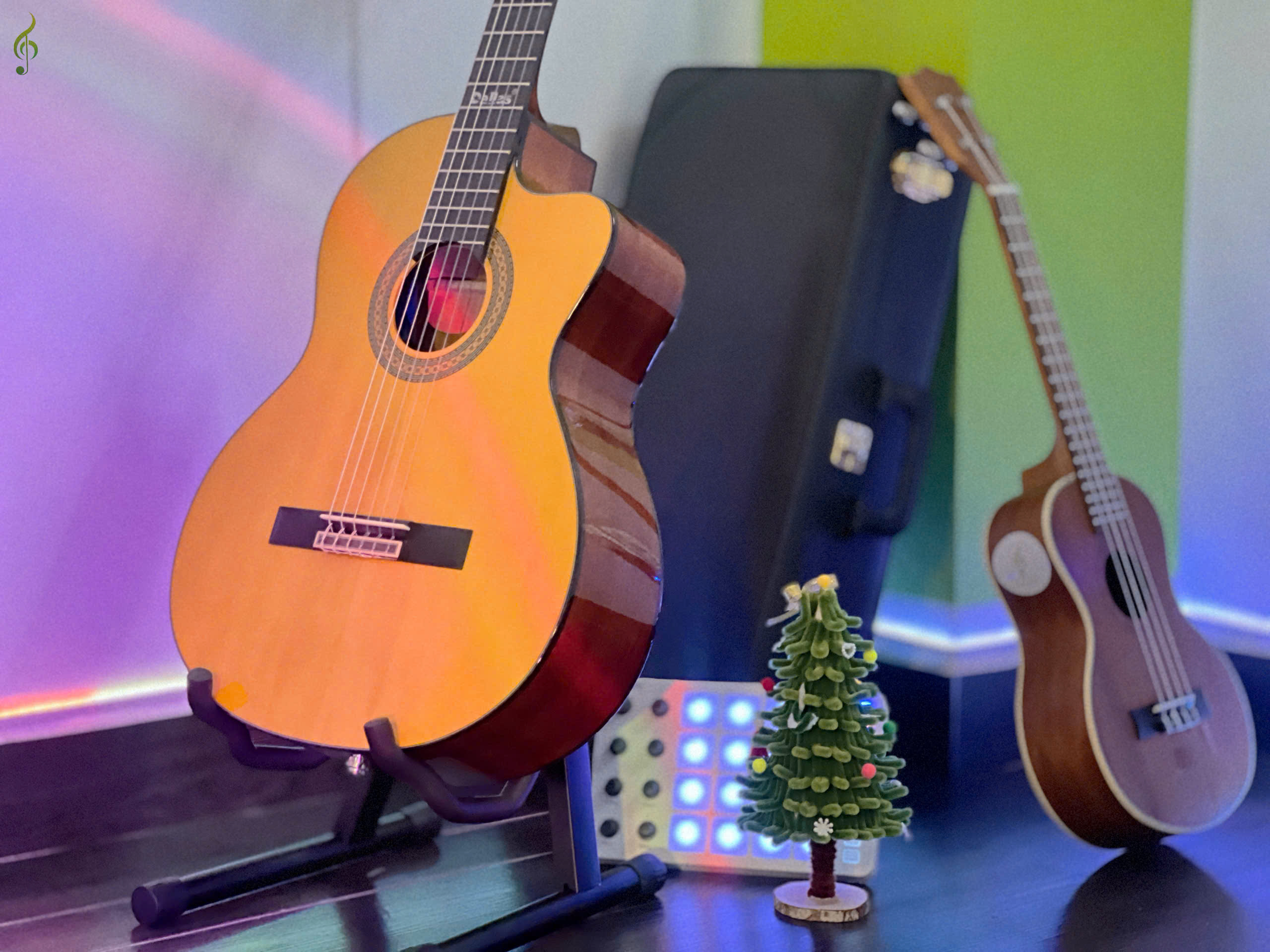 Guitar Dallas chính hãng