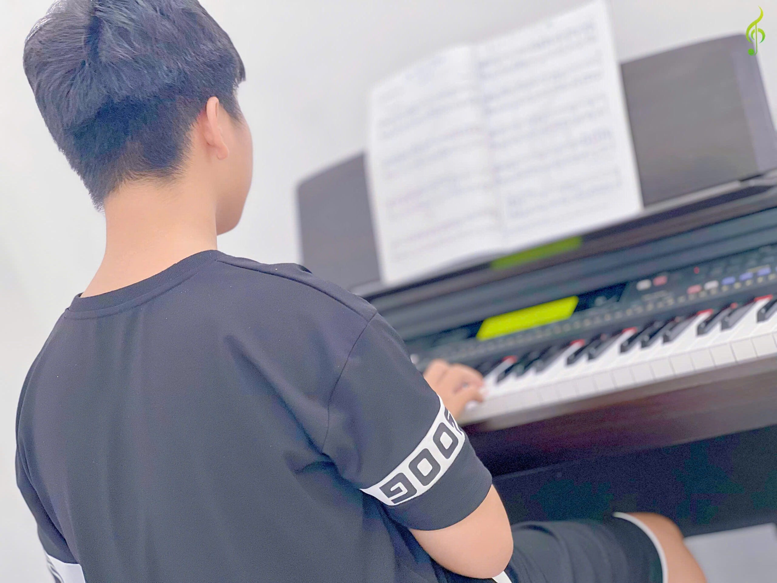 Khóa học piano ở Long An Khóa học piano ở Long An