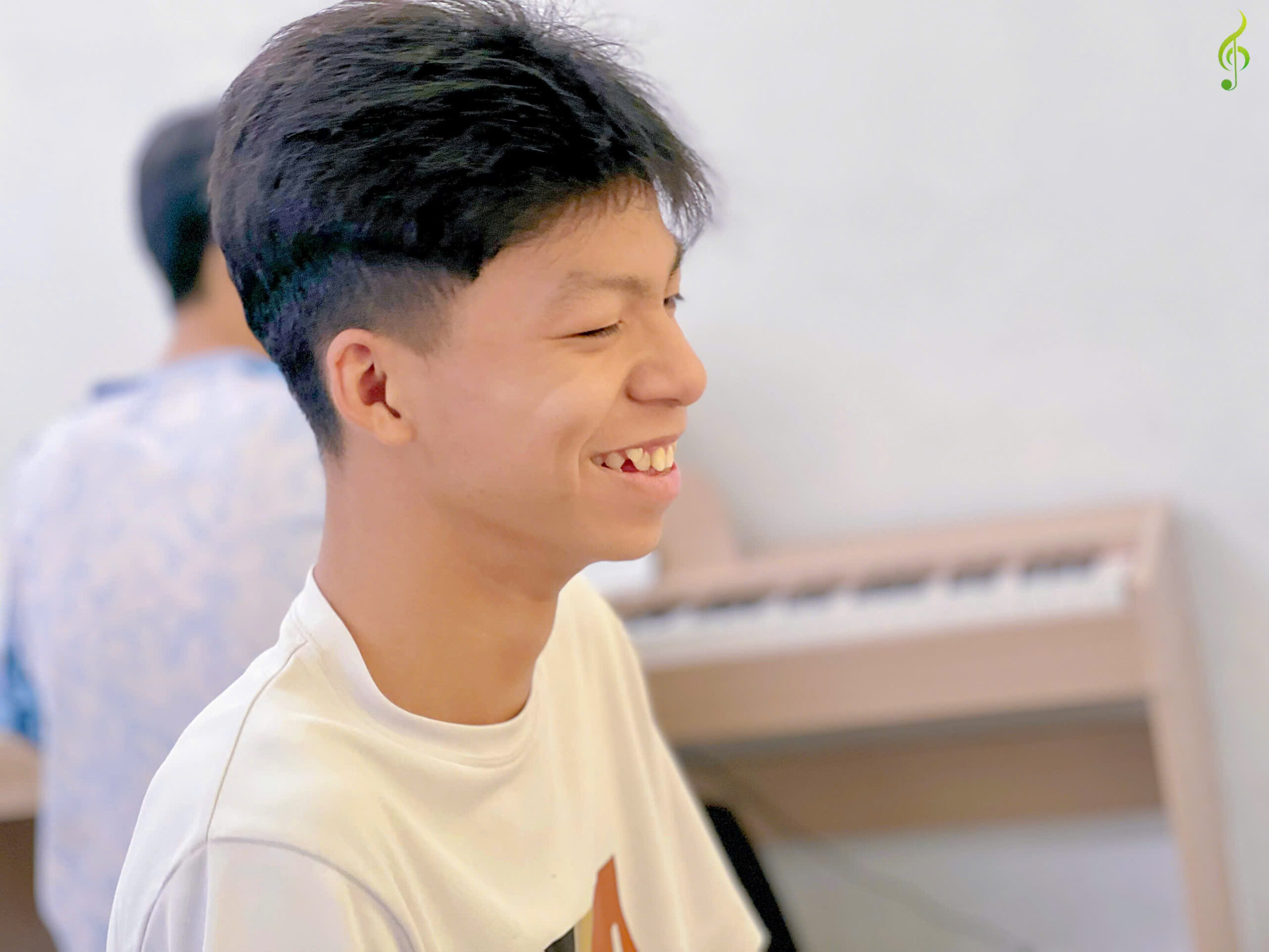 Khóa học piano ở Long An Khóa học piano ở Long An