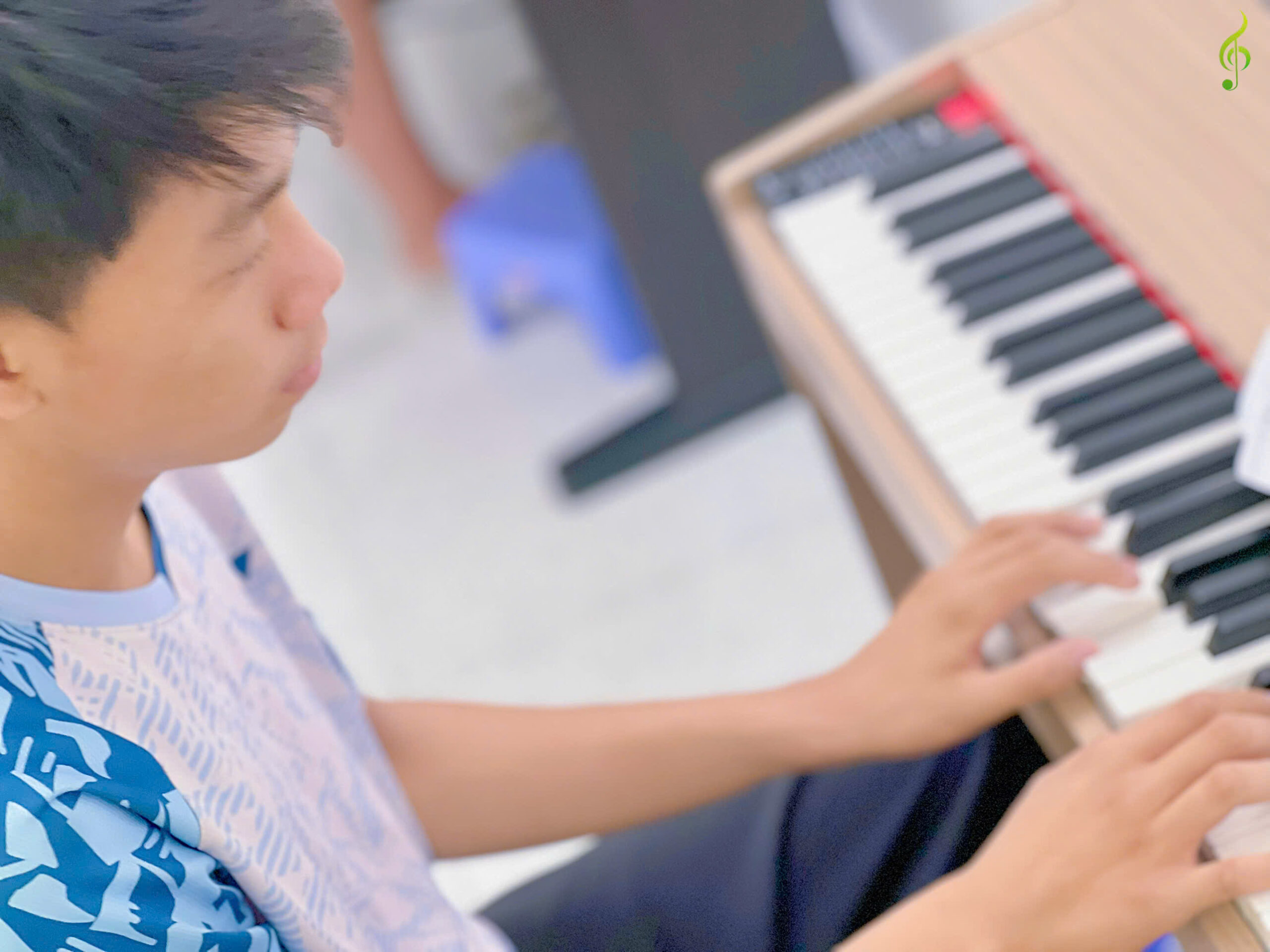 Khóa học piano ở Long An Khóa học piano ở Long An