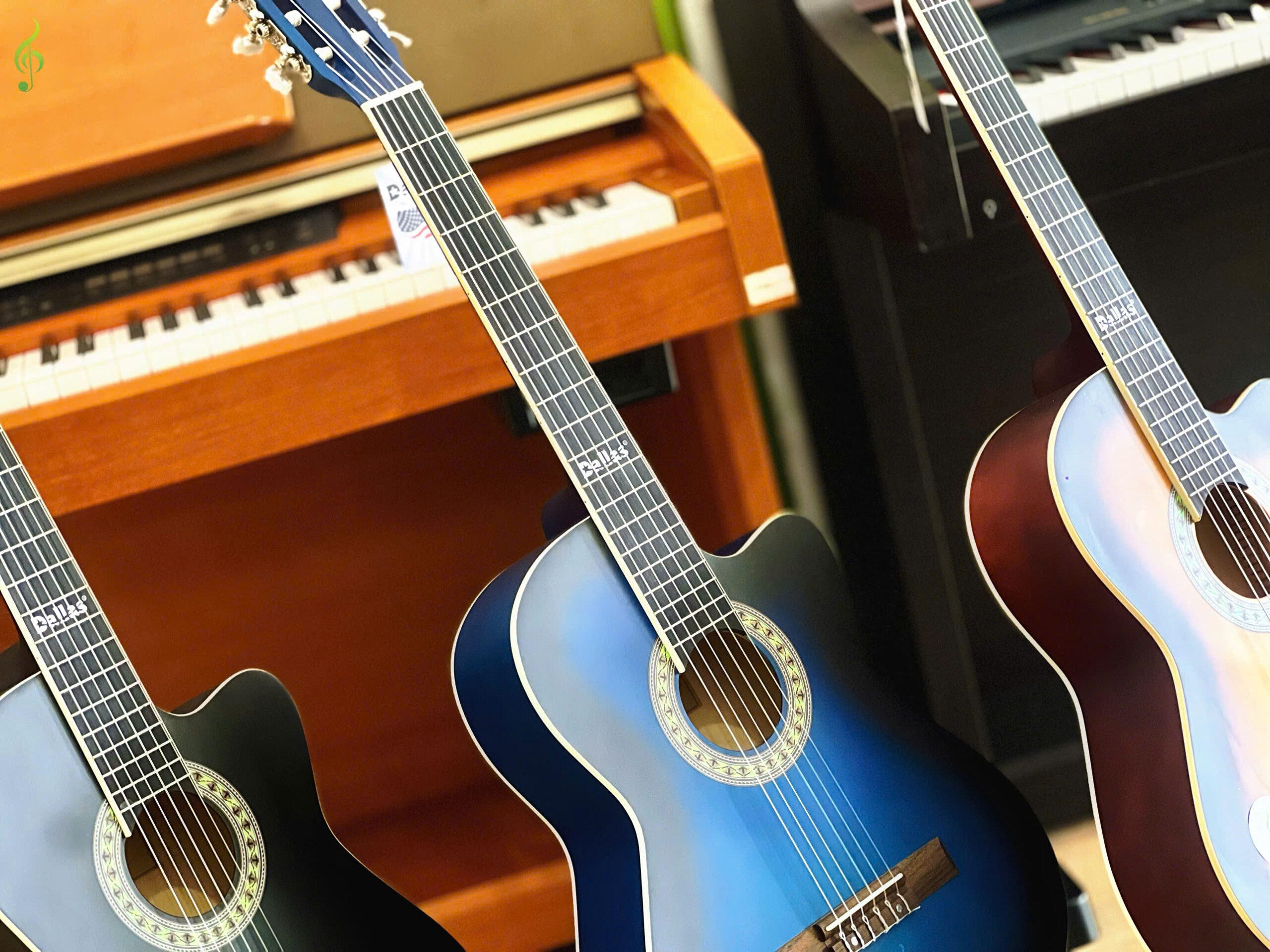 Mua đàn guitar tại Bến Lức Mua đàn guitar tại Bến Lức