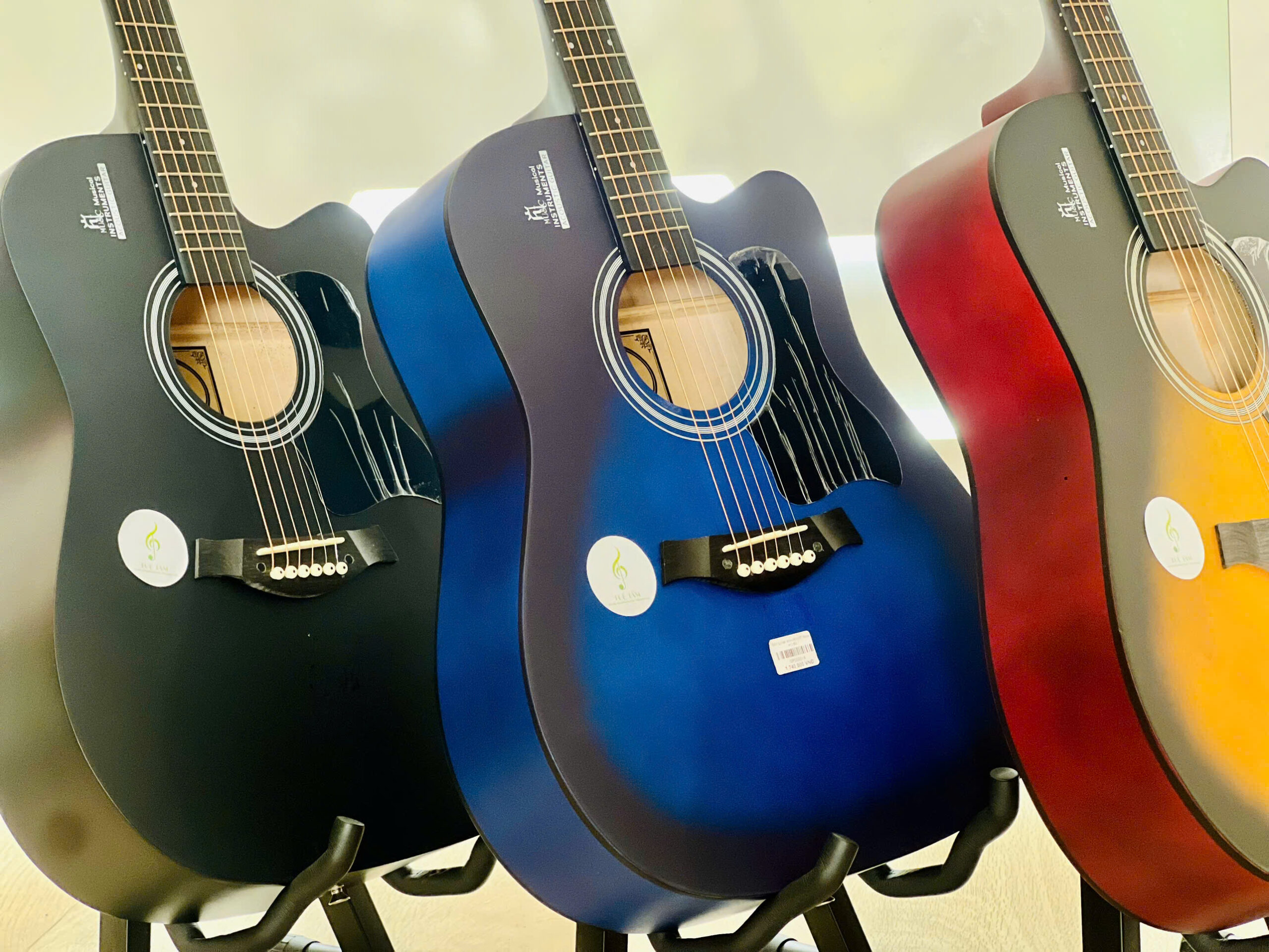 Guitar-gia-re-tai-tay-ninh (12)