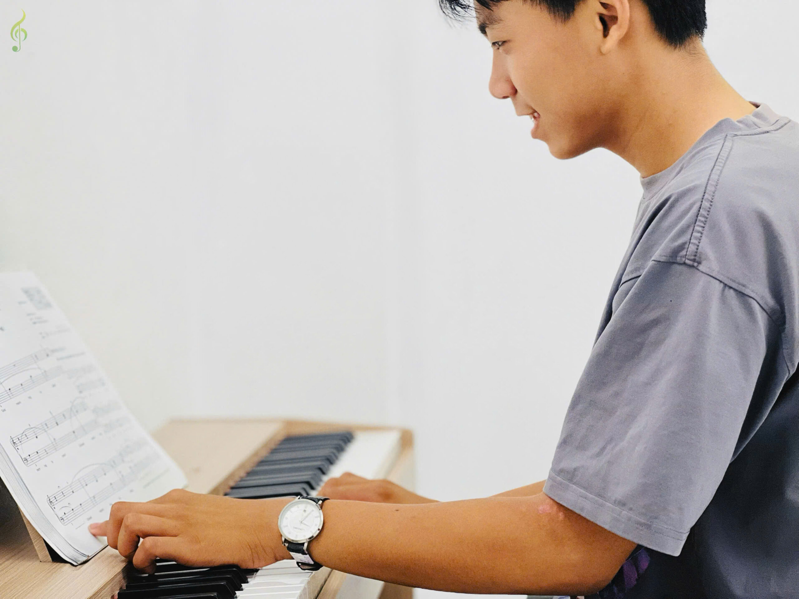 HỌC NHẠC ĐỂ BỨT PHÁ TRONG NĂM HỌC MỚI