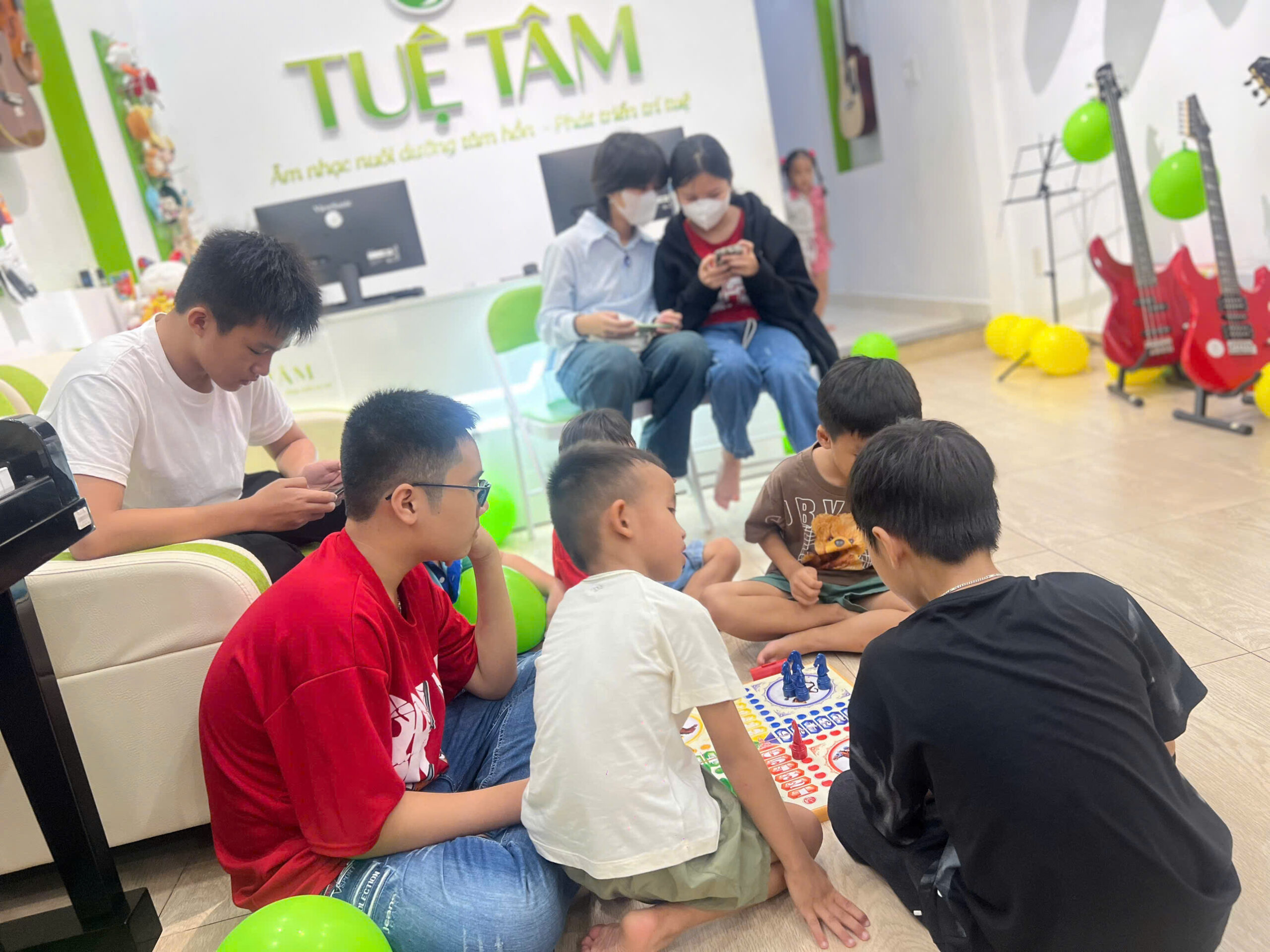 Trung thu cho bé tại Tuệ Tâm Tây Ninh