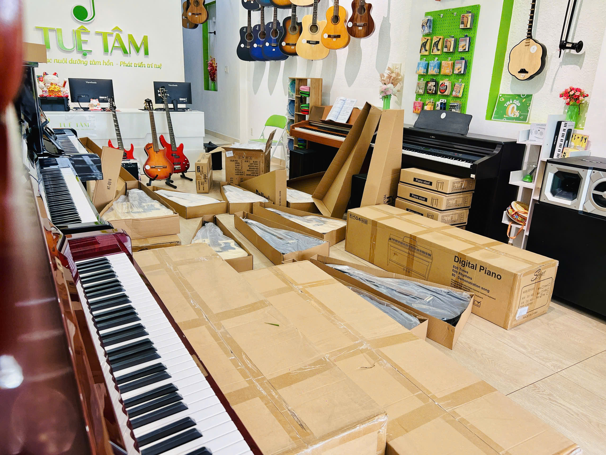 Sale nhạc cụ đón năm học mới tại Tây Ninh