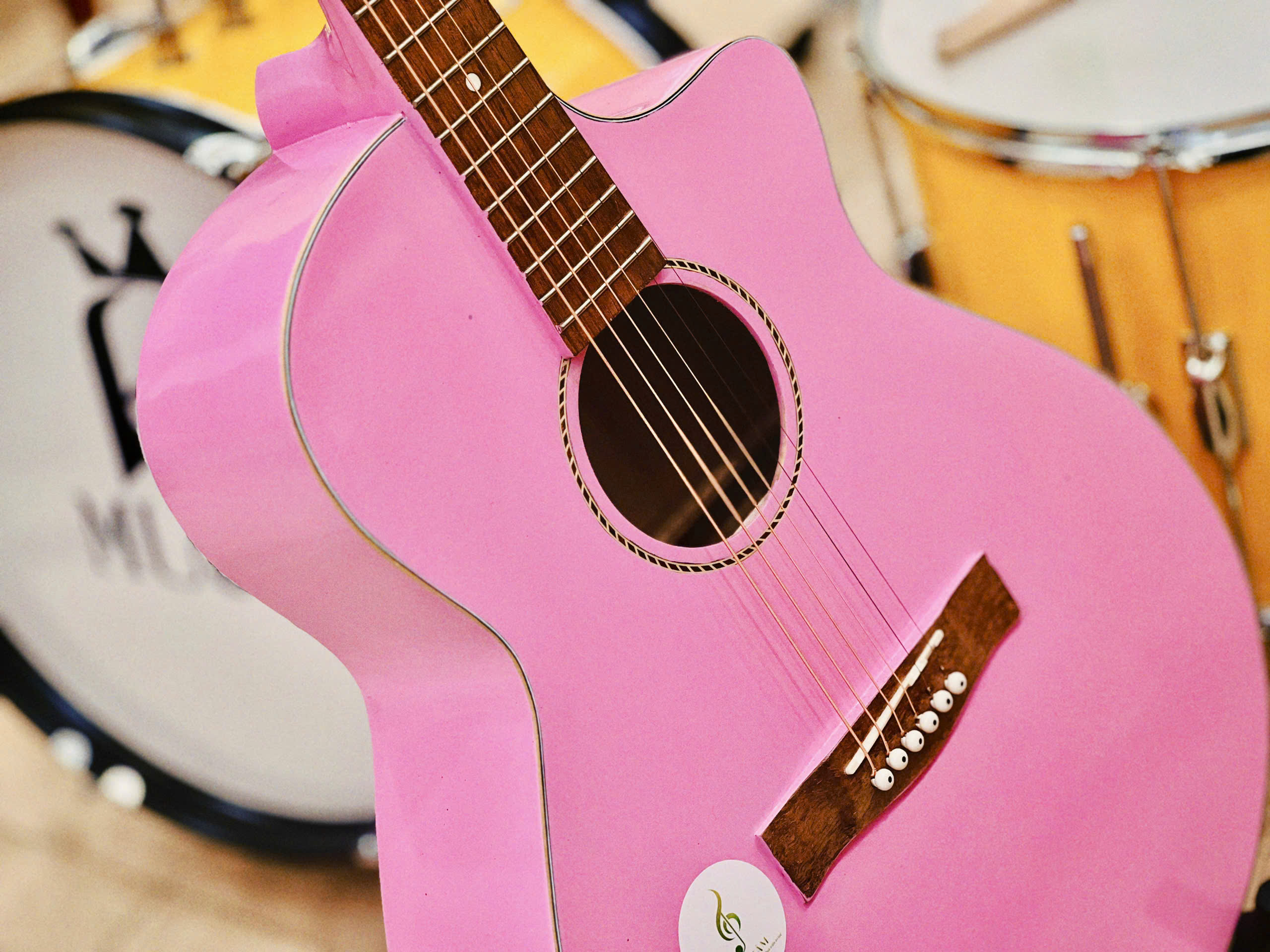 Guitar giá rẻ dưới 1 triệu tại Tây Ninh