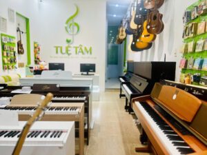 Nhạc cụ chính hãng tại Long An