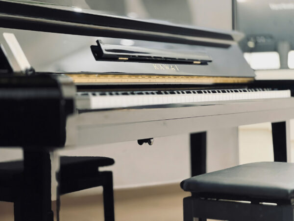 đàn piano cơ kawai giá rẻ tại tây ninh