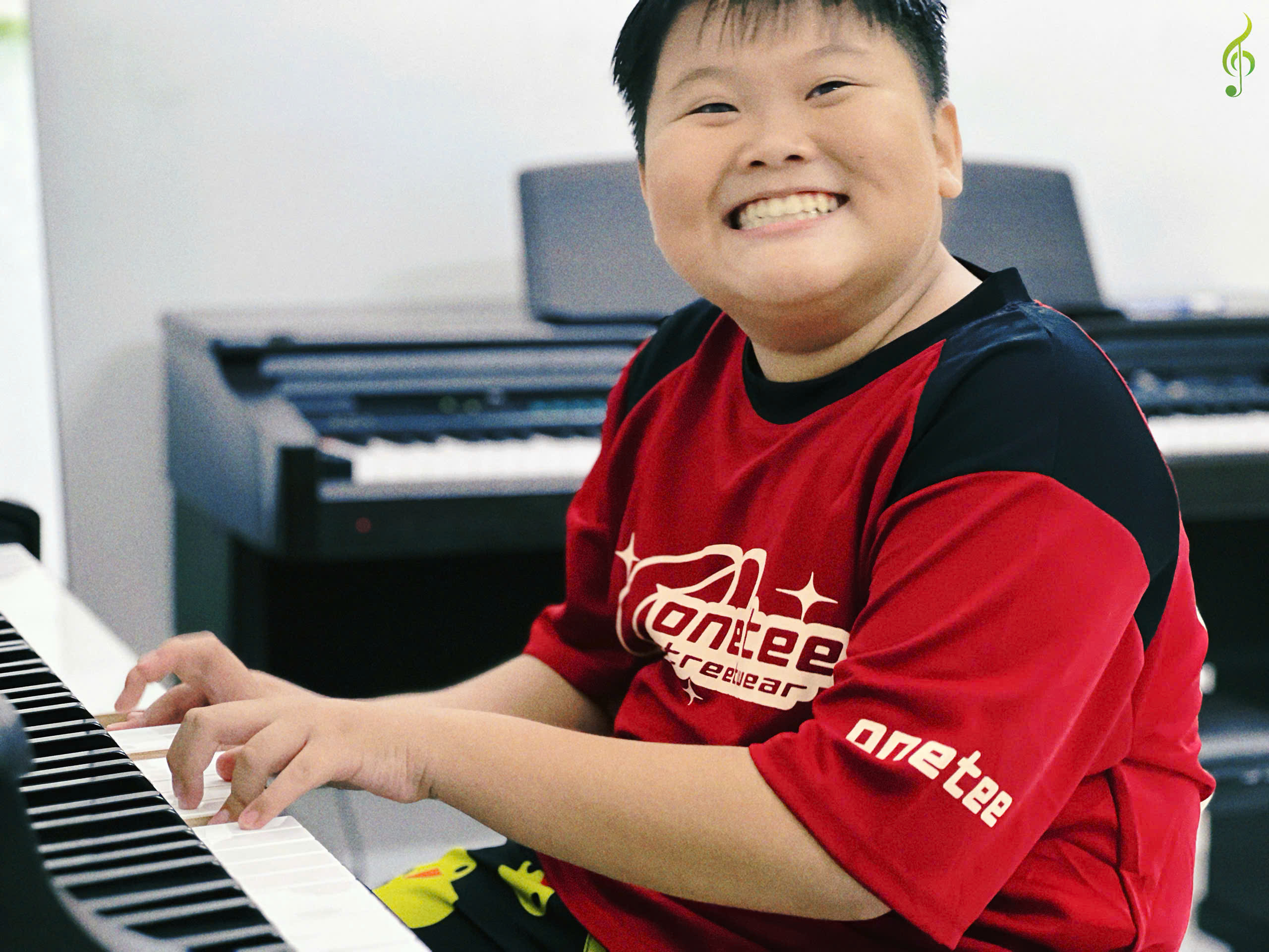 lớp dạy piano chuyên nghiệp