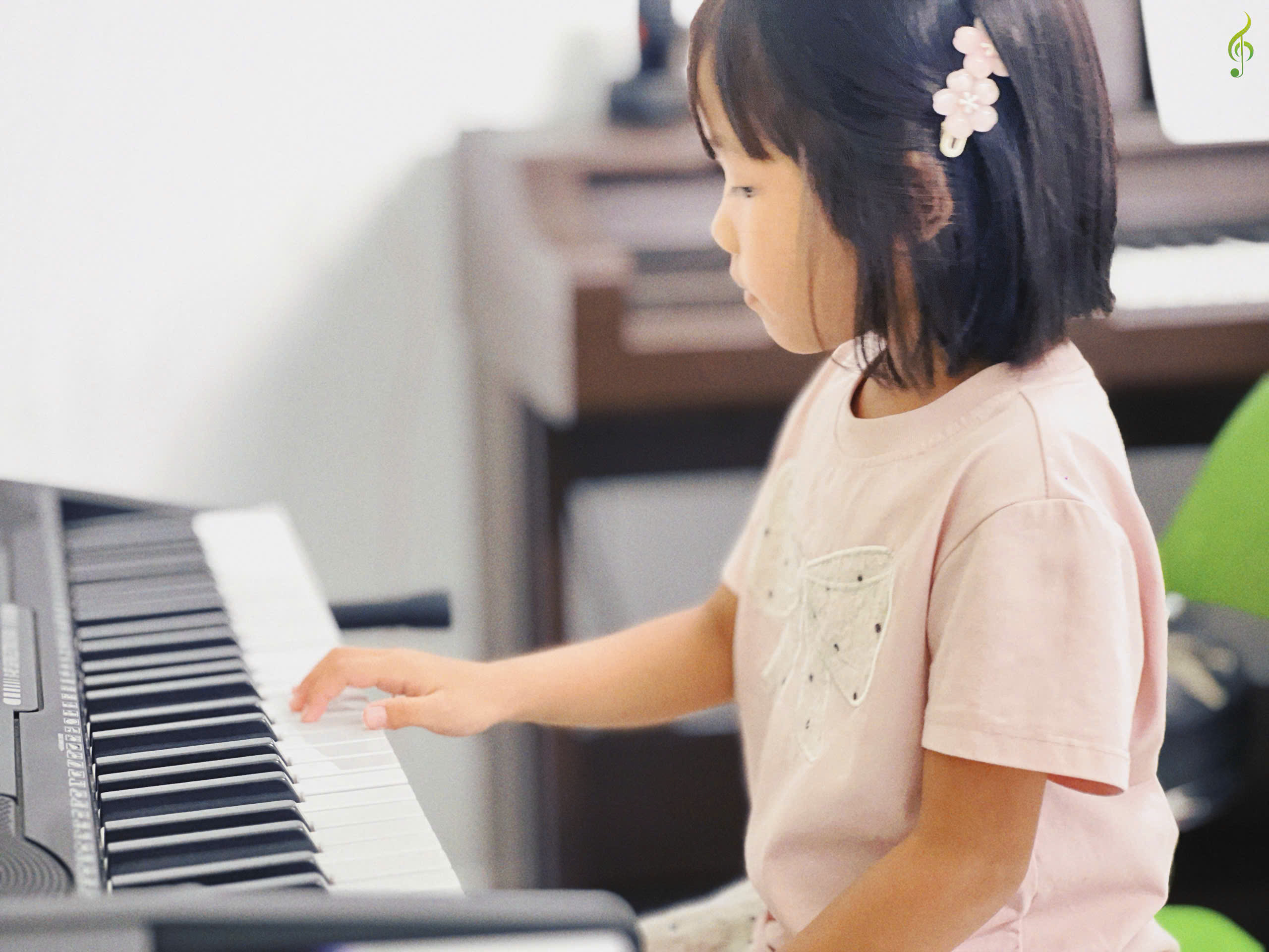 khóa học đàn piano chuyên nghiệp