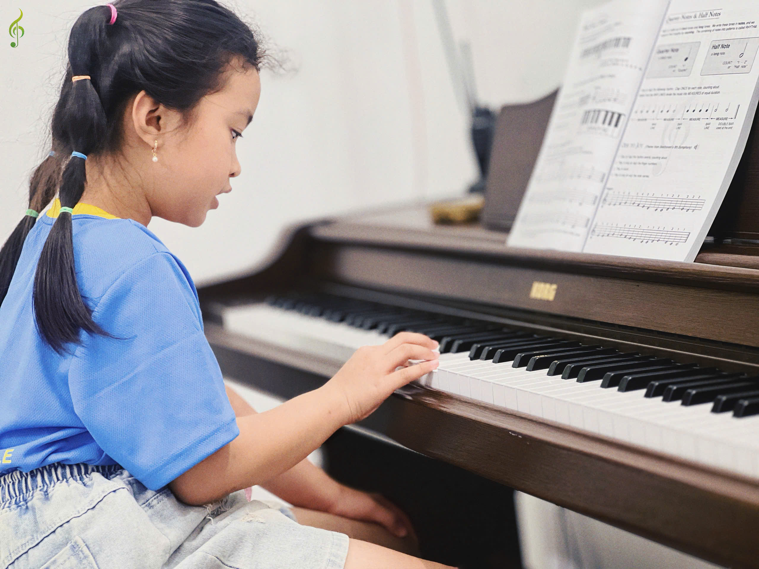 lớp dạy piano chuyên nghiệp