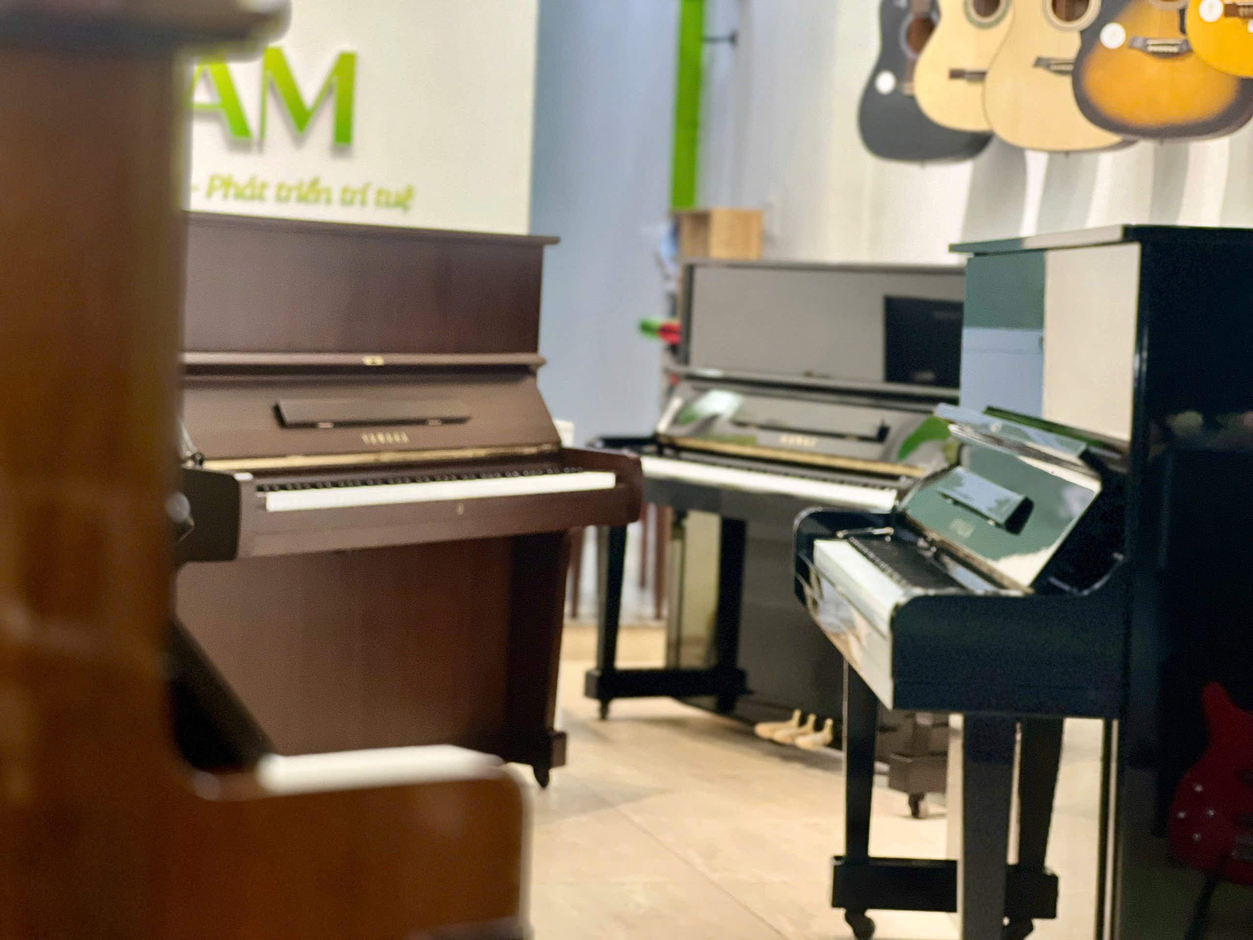 Cửa hàng piano cơ tại Tây Ninh