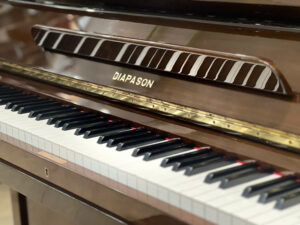 đàn piano cơ diapason giá rẻ