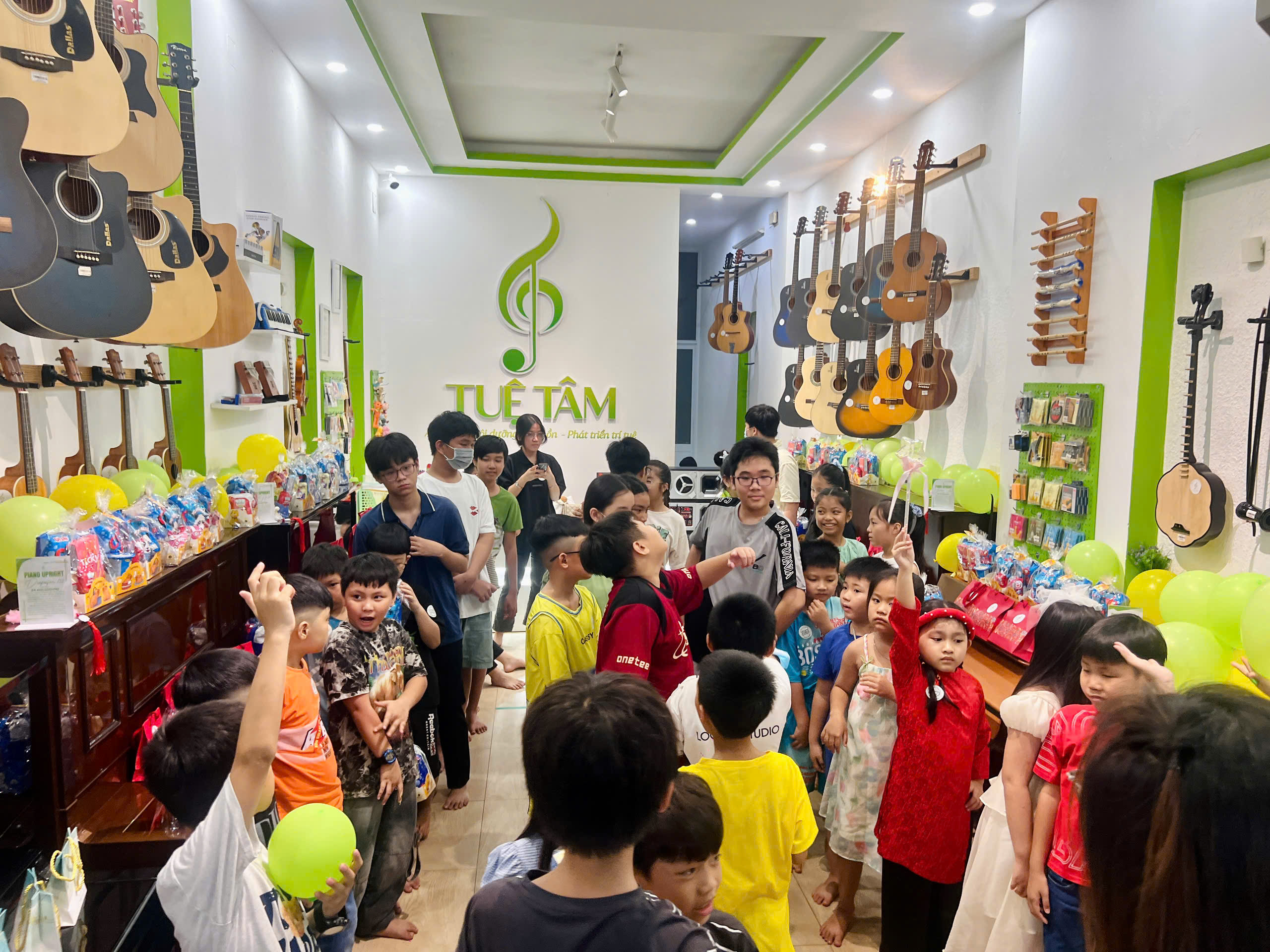 Vui Trung thu 2025 tại Tây Ninh