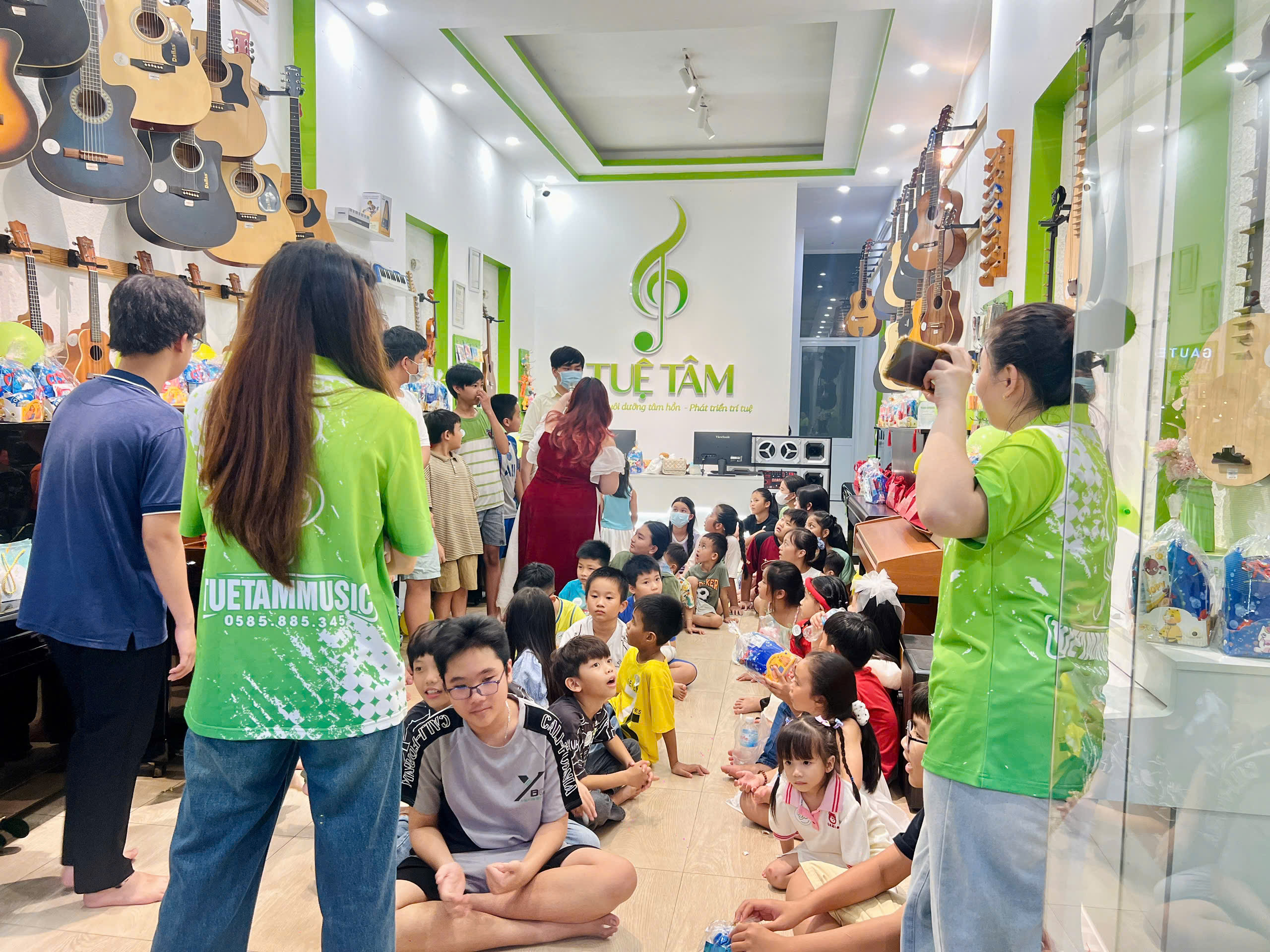 Vui Trung thu 2025 tại Long An