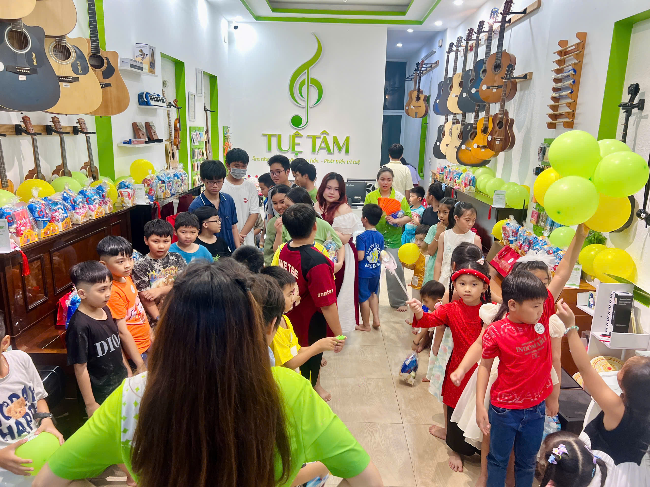 Vui Trung thu 2025 tại Tây Ninh