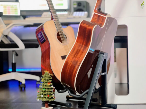 guitar dallas giá rẻ