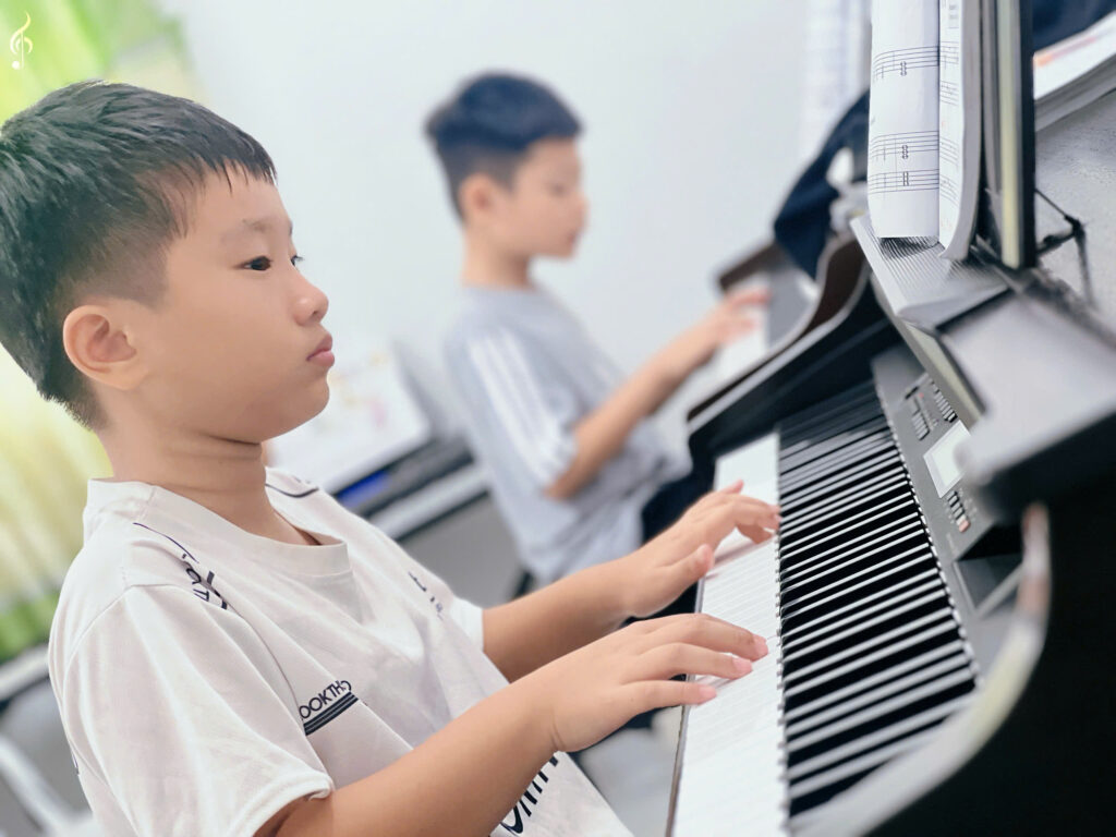 Học đàn organ ở Tây Ninh