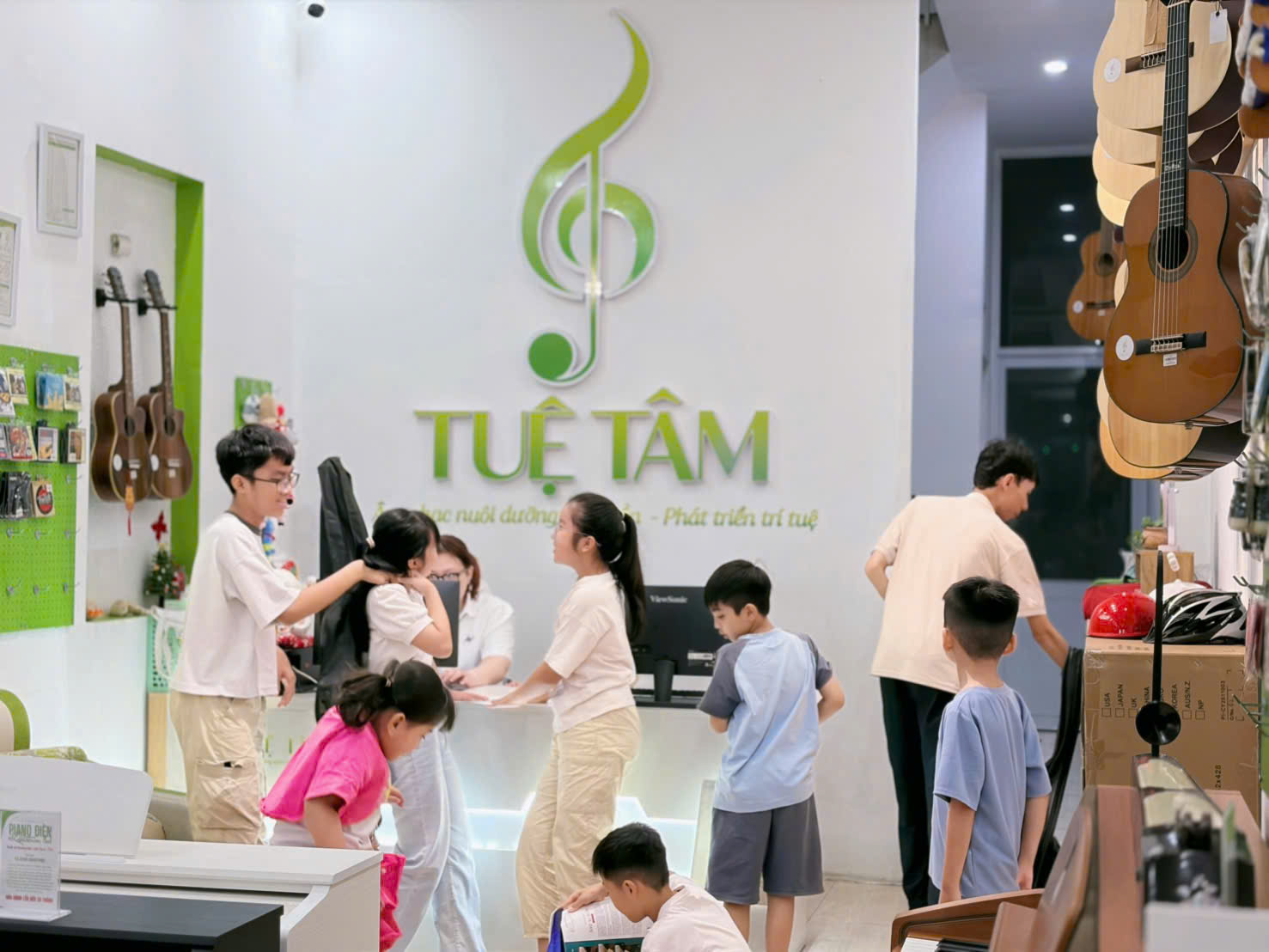 Lớp organ hè cho bé ở Tây Ninh